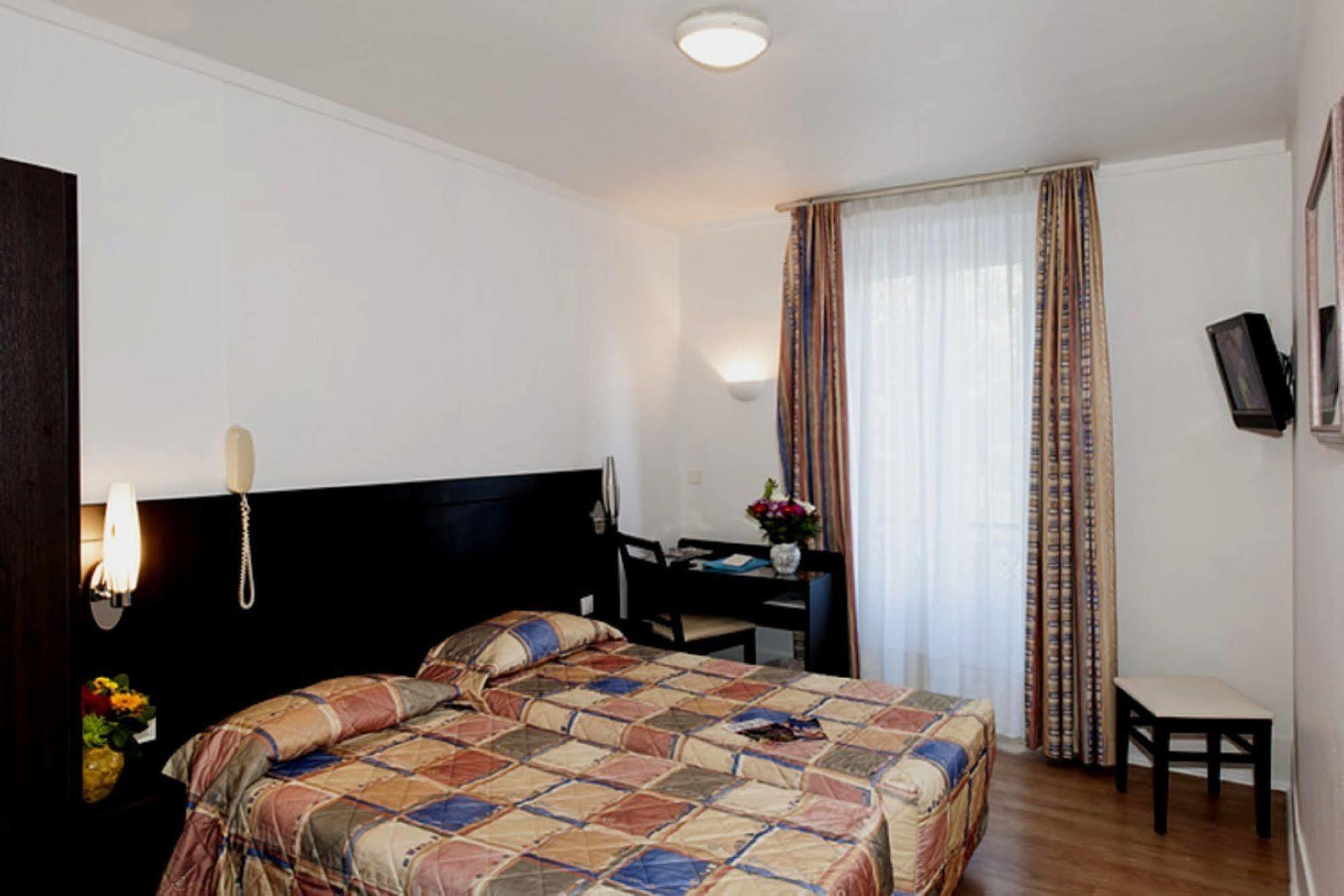 Amiot Hotel Párizs Kültér fotó